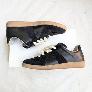 Maison Margiela Men's Black Trainers US 9